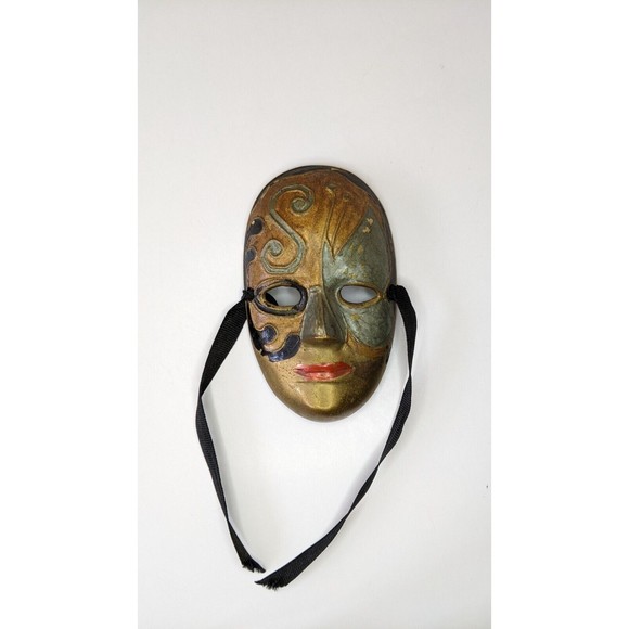 Solid brass mask, enamel paint. Halloween, Mardi Gras, terrorize house guests! - Picture 2 of 12
